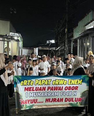 Semarakkan 1 Muharram 1448 H, Ratusan Warga Safira Gelar Pawai Obor
