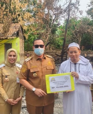 Walikota Serang Salurkan Bantuan ke Ponpes An-Nawabiyah Usai Kebakaran